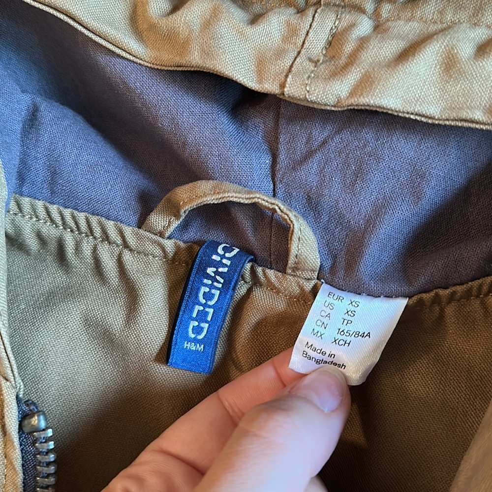 H&M Tan Jacket - Picture 2 of 3